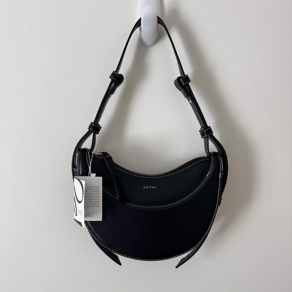 Numéro Dix style in “Smooth Black”
